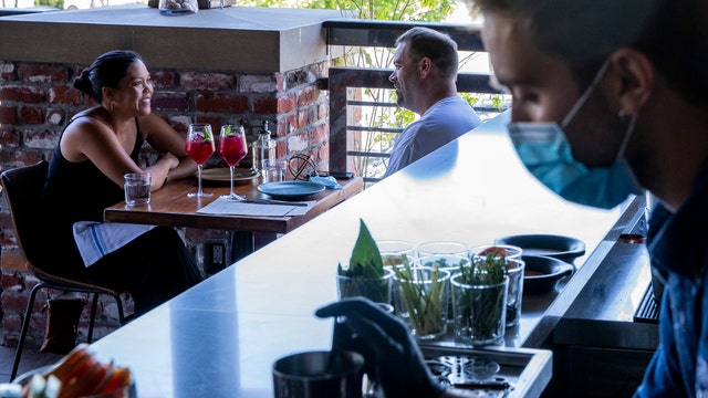 Some pubs closing temporarily as Florida virus cases rise