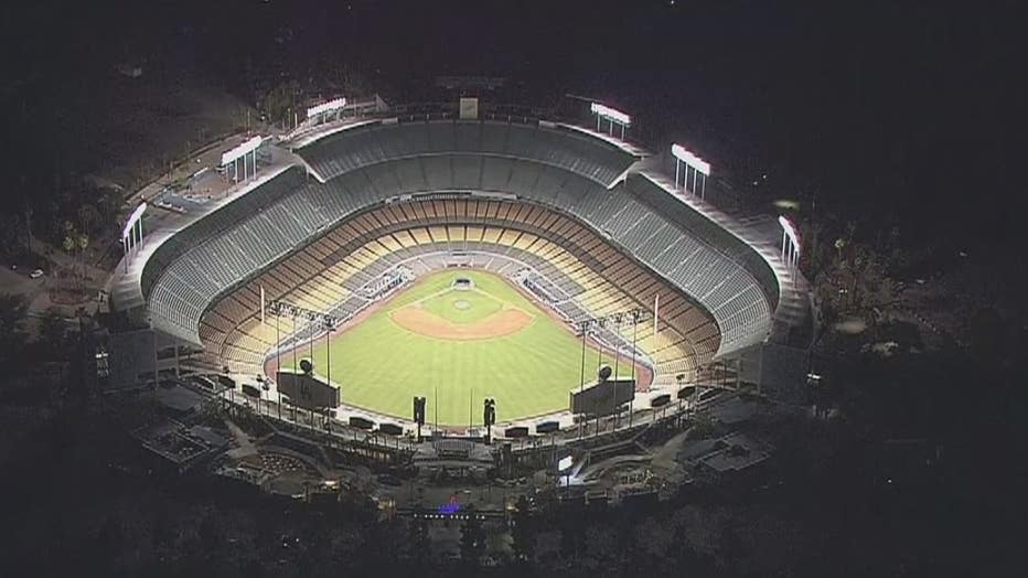 DodgerStadium11.jpg