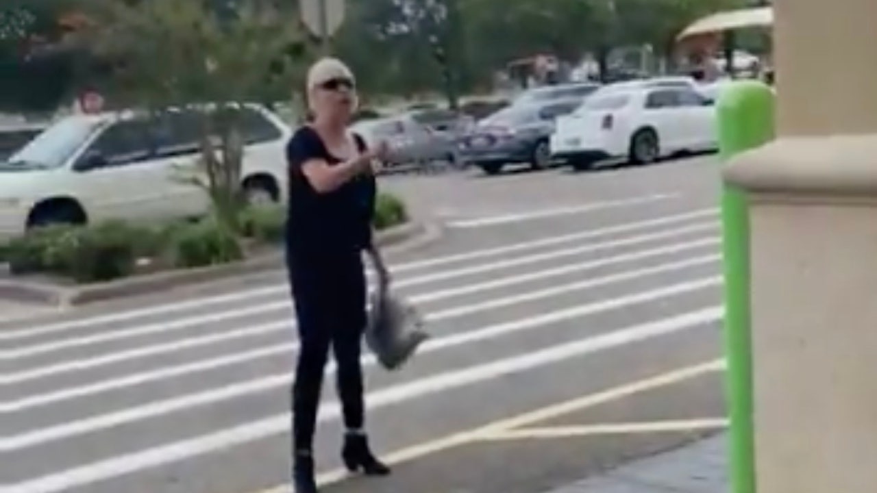 Woman at Central Florida Walmart calls mask wearers 'cult members ...