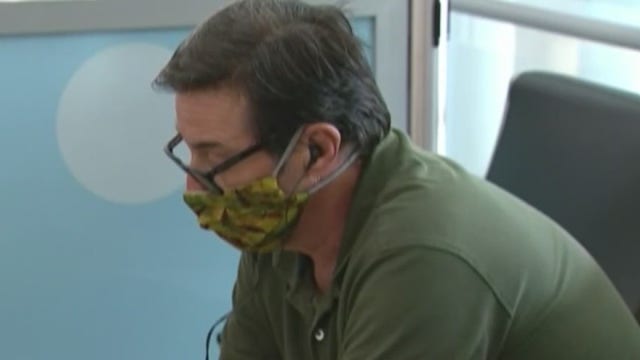 Florida lawmakers demand Gov. DeSantis issue statewide mask mandate as COVID-19 cases surge