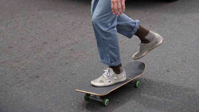 Central Florida man dies in skateboarding accident, deputies say