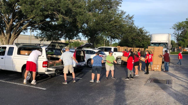 Disney Worker's Union gives free food to unemployed hospitality workers