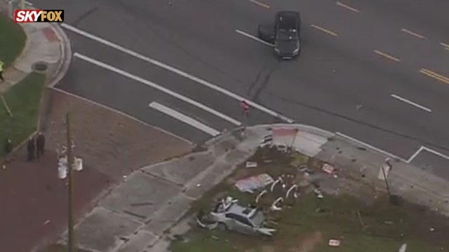 Police searching for driver of vehicle that was seen near fatal crash in Orlando