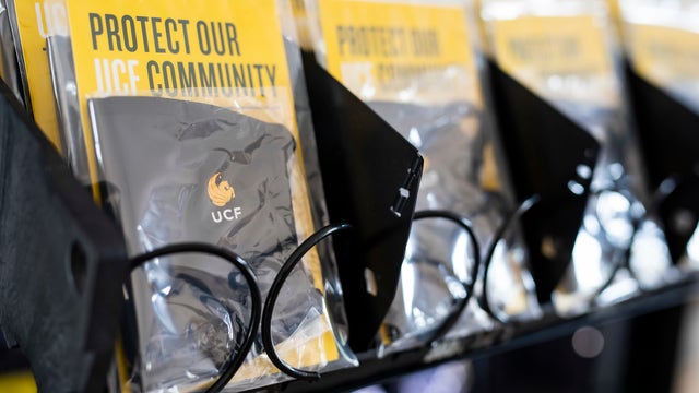 University of Central Florida offers free face mask to every student, faculty or staff member on campus