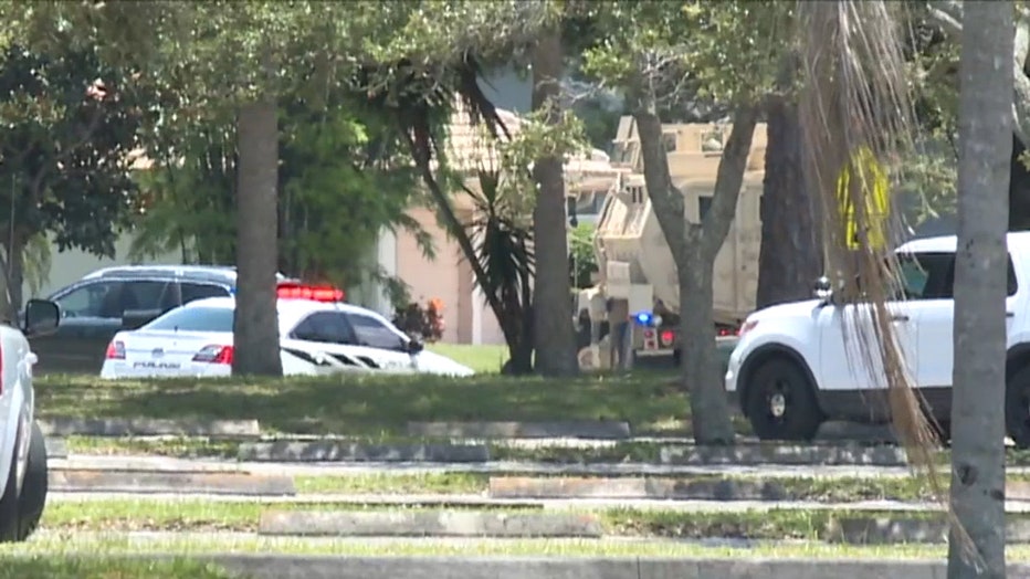 DISPUTE_OVER_DOG_ENDS_IN_FATAL_SHOOTING_RAMPAGE__RYAN_HUGHES_PKG___WFLXSHOOTING.mp4_.00_00_06_19.Still002.jpg