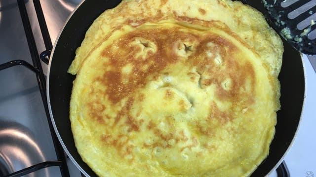 Man in England says he saw Trump's face in omelette