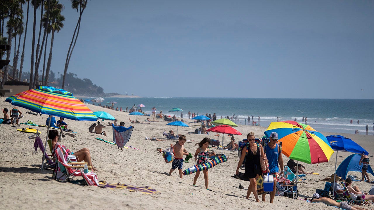 Dangerous Conditions At Florida Beaches As Holiday Weekend Gets Underway Dangerous Conditions At Florida Beaches As Holiday Weekend Gets Underway