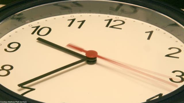 Florida Senators push to keep Daylight Saving Time year-round