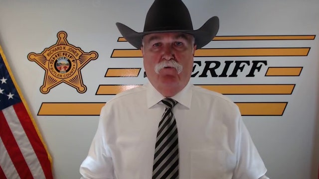 Ohio sheriff offers to help celebrities leave U.S. if Trump is re-elected