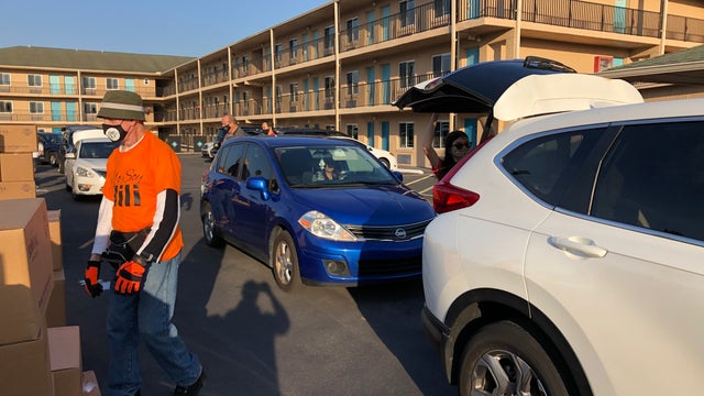 Laid off Disney workers help feed families in need