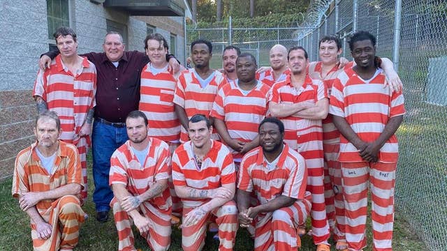 ‘A new start’ 17 inmates baptized at Mississippi jail