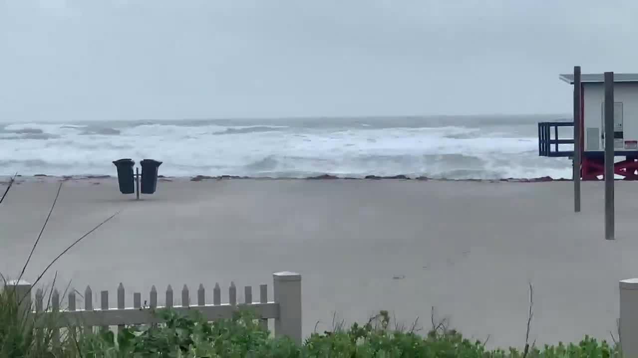 Winds and storm surge pick up at Cocoa Beach as Tropical Storm Eta nears