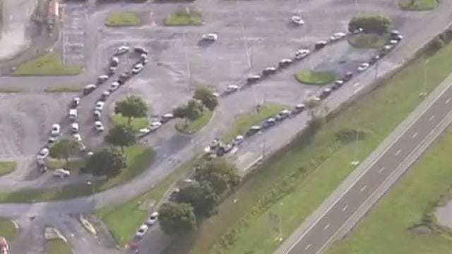 Florida COVID-19 testing sites see long lines as holidays approach