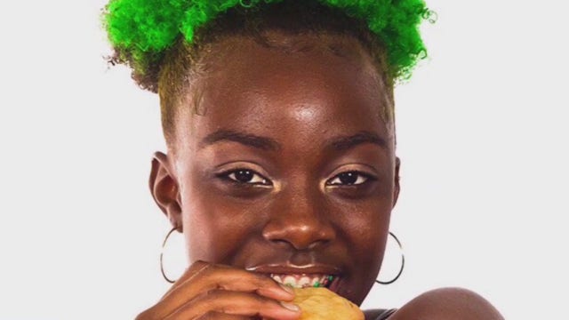 16-year-old girl with sickle cell anemia helps others through baking
