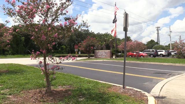 School districts call back struggling students as they plan for second semester