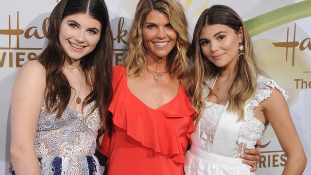Lori Loughlin had emotional reunion with daughters Olivia Jade and Isabella after released from prison