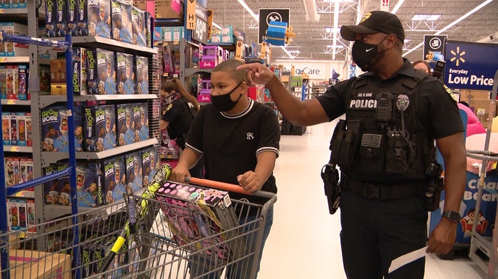17th annual Shop with a Super Cop event in Orlando - Vimarsana News