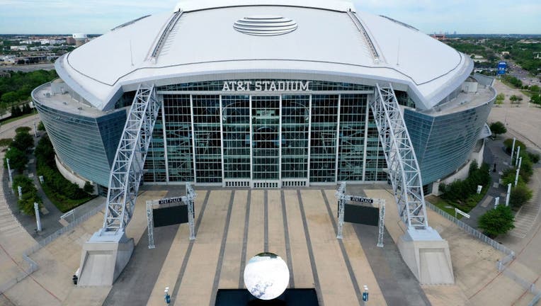 AT&T Stadium exterior