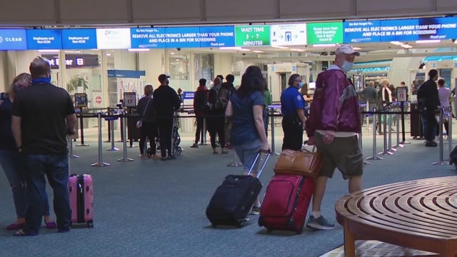 Orlando International Airport sees busiest weekend of holiday season