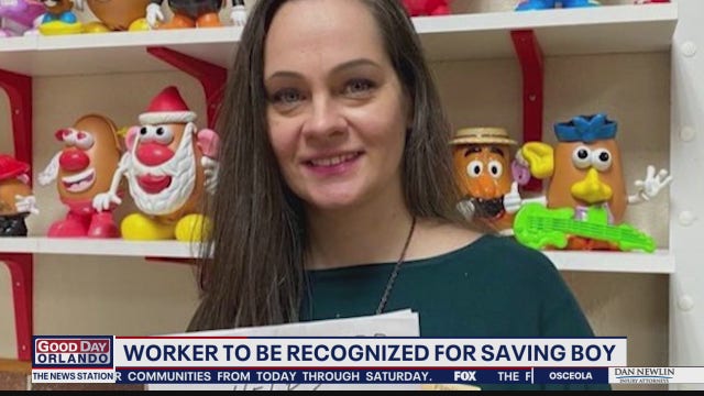 Orlando restaurant worker who saved boy from allegedly abusive home to receive award