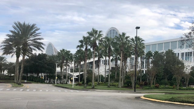 Orange County Convention Center vaccine site closes portal for appointments