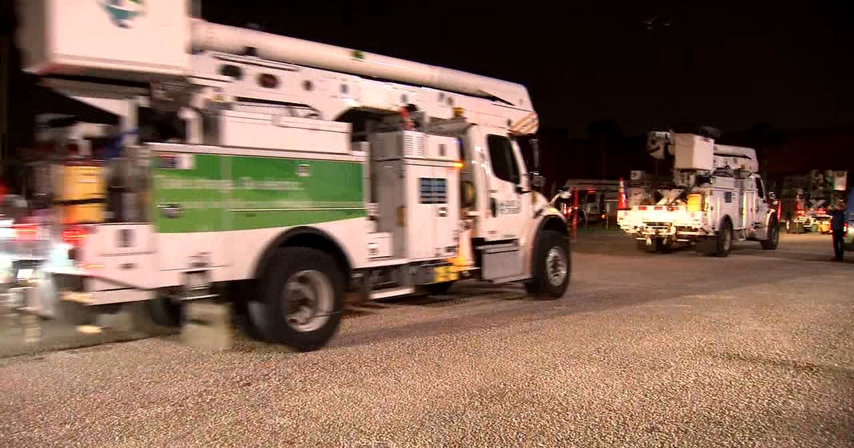 Duke Energy sending crews to Louisiana to help with Hurricane Ida | FOX ...