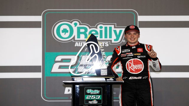 Bell snags first Cup victory in another surprise Gibbs win
