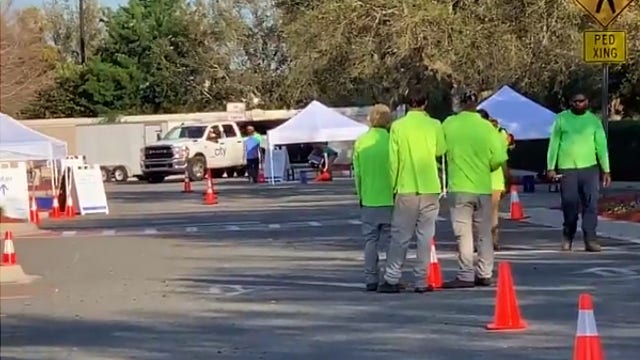 Orlando commissioner assists with registration, transportation to Walmart vaccine site