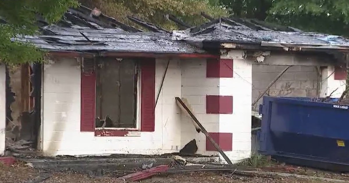 Orange County crews respond to fire at possibly abandoned home | FOX 35 ...