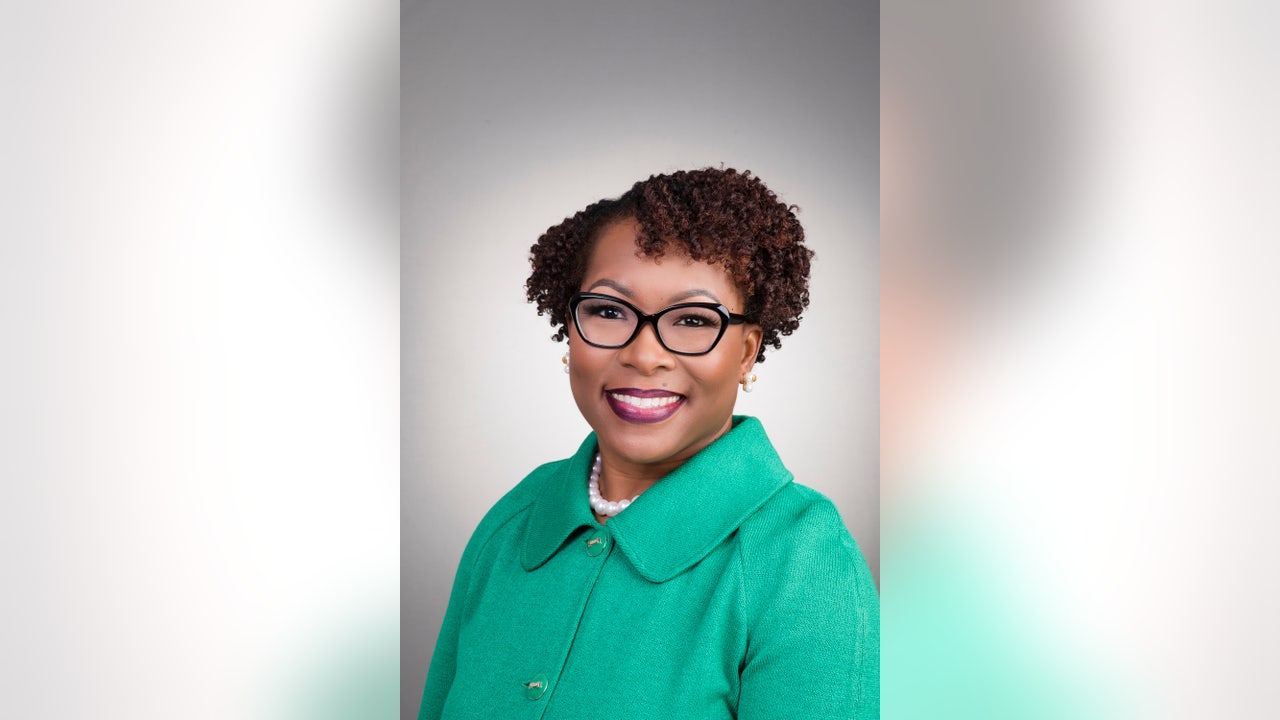 Audit Orange County Clerk of Courts needs to improve administration of