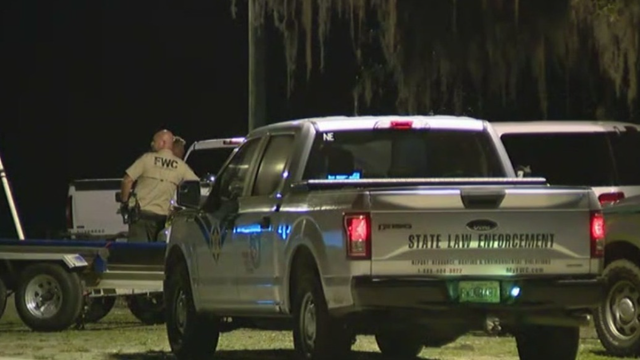 Authorities: Missing boater found dead after vessel capsizes in St. Johns River