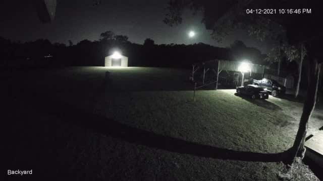 WATCH: Fireball lights up night sky in Florida