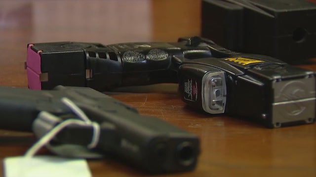 Police Chief: Officer fired gun, instead of Taser in death of Minnesota man