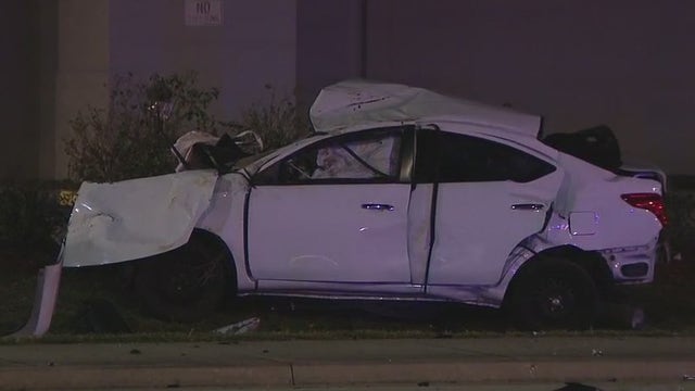 Police: 2 sisters killed in hit-and-run crash; search for suspect underway