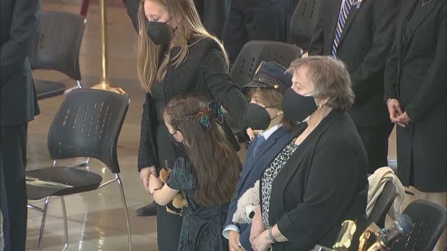 Wife, children of fallen USCP officer William ‘Billy’ Evans mourn loss at U.S. Capitol Rotunda