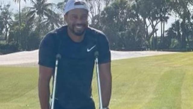 Tiger Woods posts first photo of himself following February car wreck