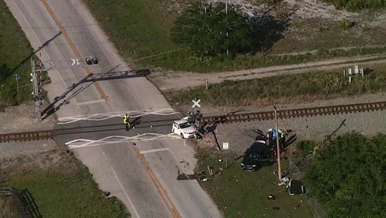 train-vs-car-lakeland.jpg