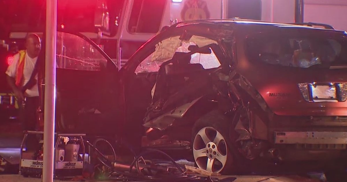 Fire truck, vehicle crash outside station in Orange County | FOX 35 Orlando
