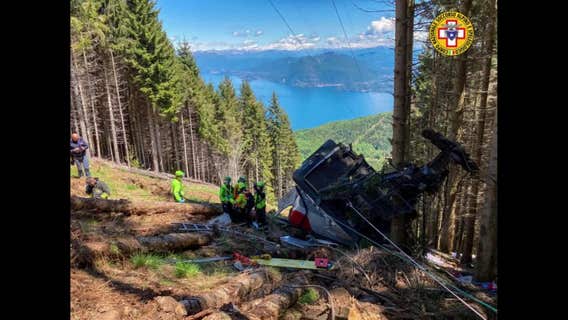 Cable car plunges to the ground, killing at least 14 in Italy