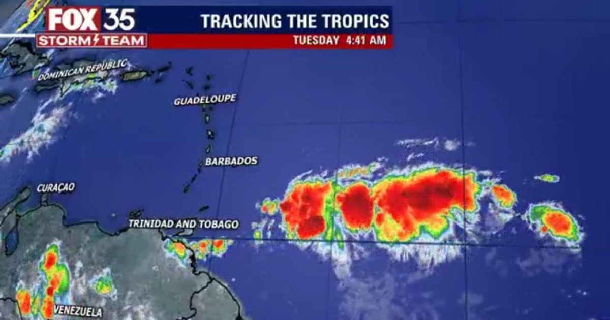 NHC: Forecasters continue to monitor tropical wave in Atlantic | FOX 35 ...