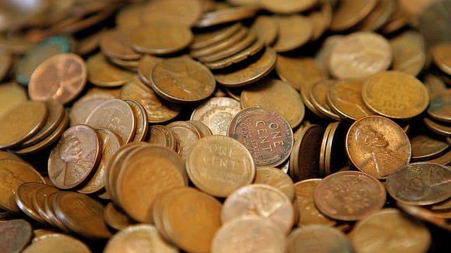 Virginia father pays last child support payment with 80,000 pennies, report says
