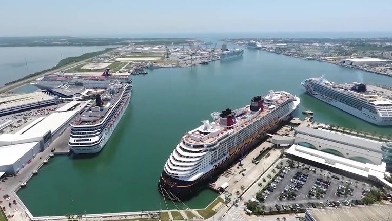 Port Canaveral cruise ships