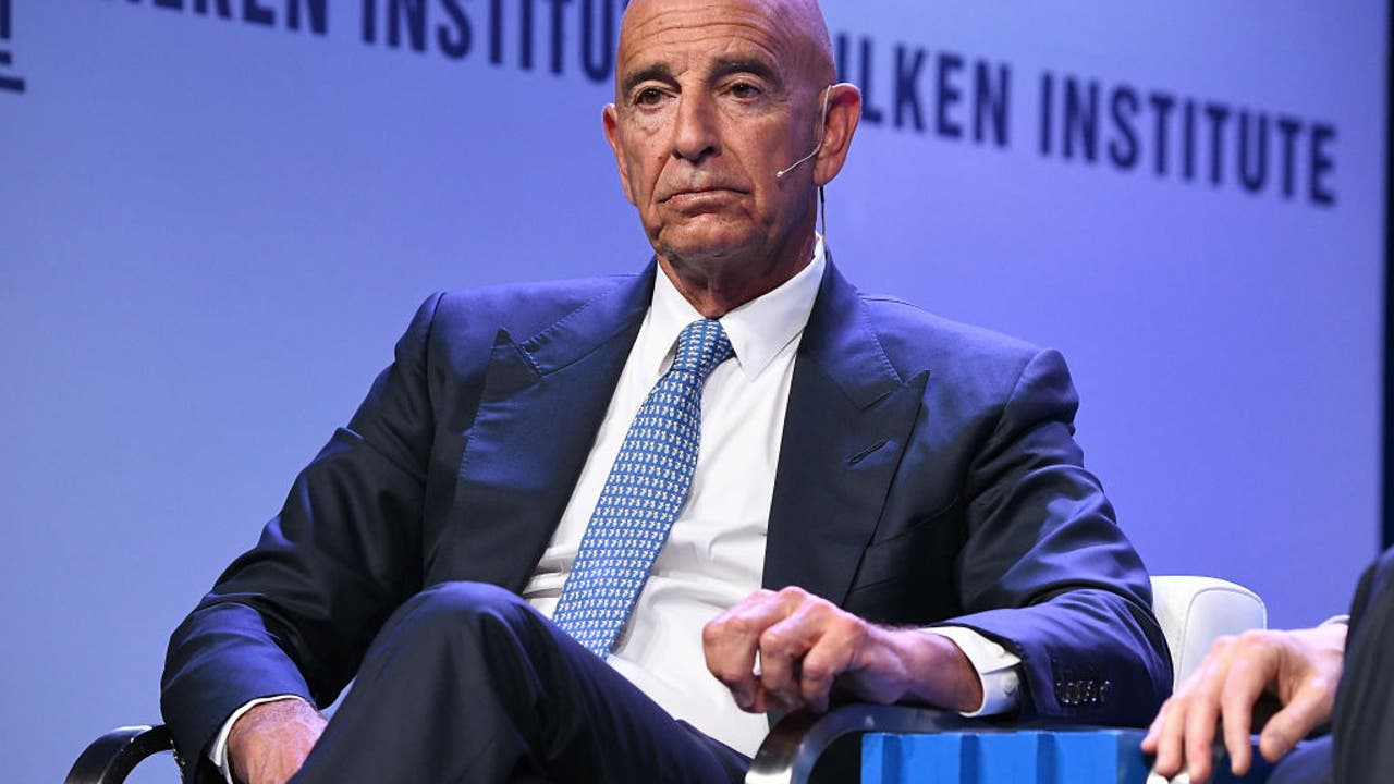 Trump ally Thomas Barrack released on $250M bond - Vimarsana News