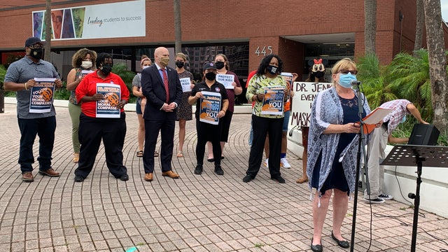 Teachers union rallies at Orange County Public Schools headquarters in favor of mask mandate