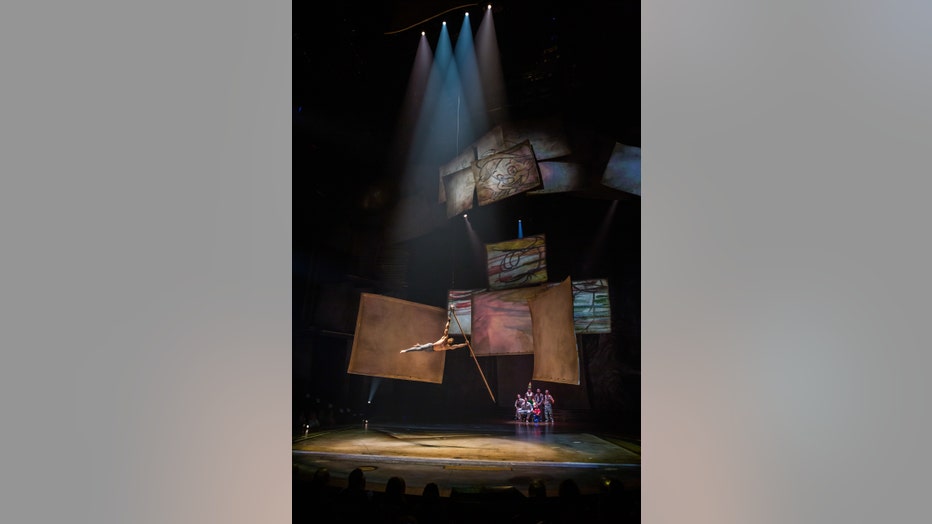 cirque du soleil drawn to life