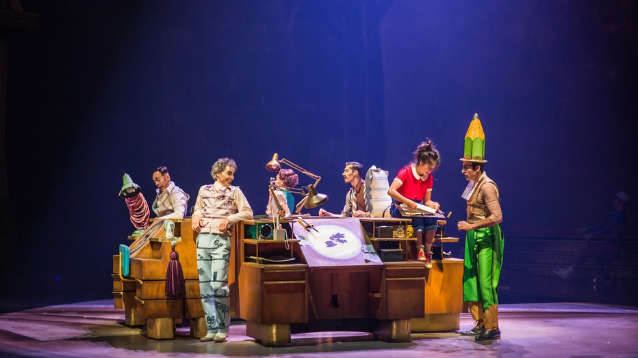 cirque du soleil drawn to life