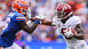 No. 1 Alabama holds off No. 11 Florida 31-29 in SEC opener