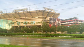 Tailgaters back at Raymond James Stadium