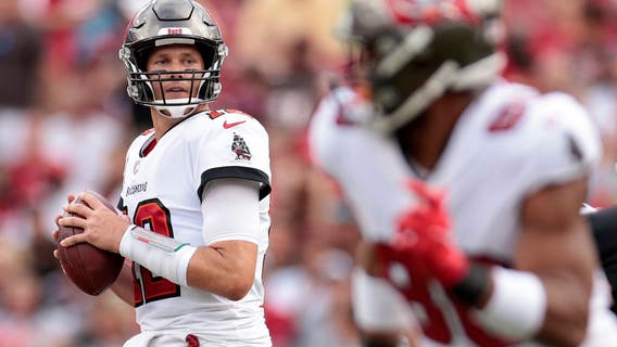 Brady has 276 yards, 5 TDs; Buccaneers rout Falcons 48-25