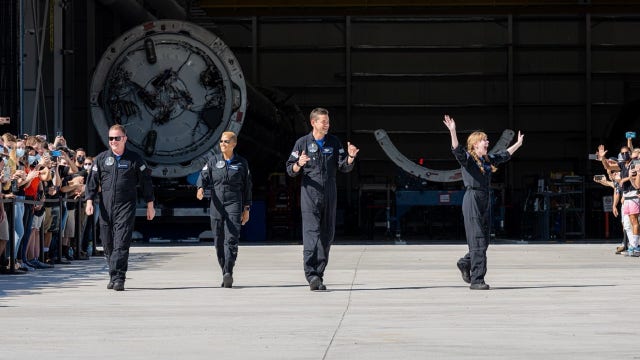 SpaceX's Inspiration4 crew departs for launchpad in signature Teslas